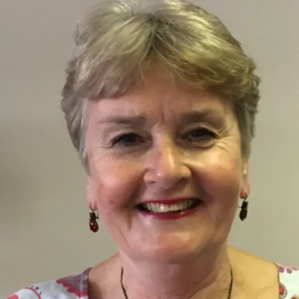 Jeanette Lear